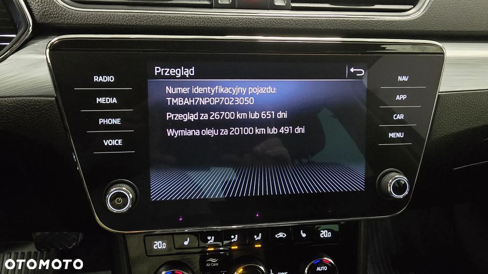 Skoda Superb 2.0 TDI SCR Style DSG - 23