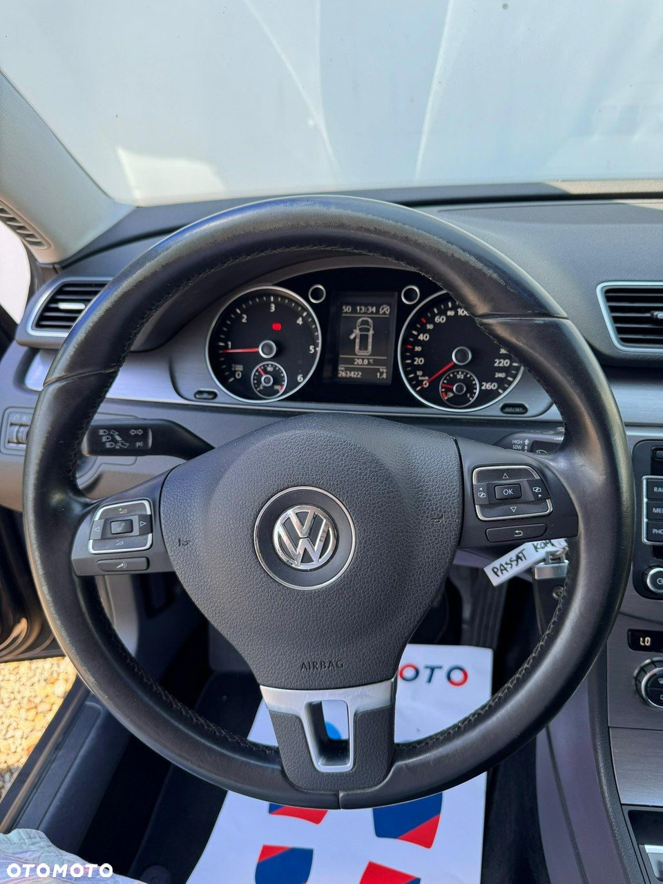Volkswagen Passat - 24