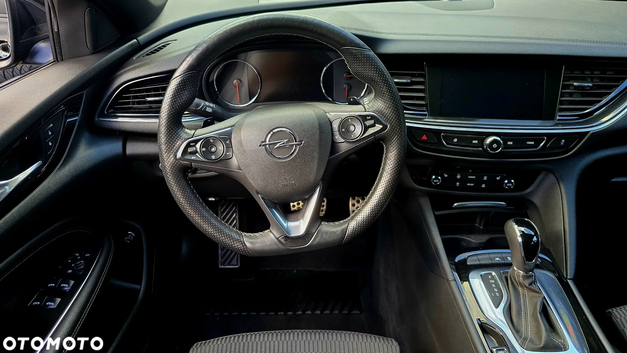 Opel Insignia 1.5 T Innovation S&S - 12