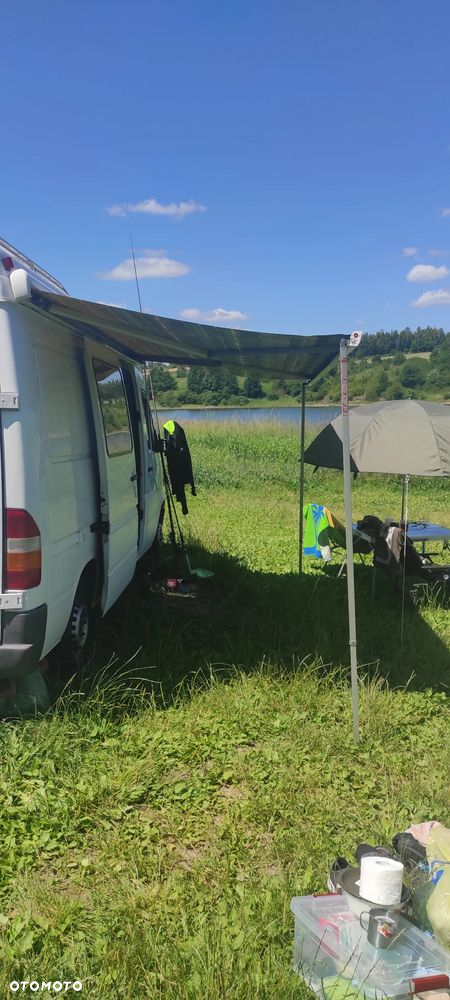 Mercedes-Benz Sprinter 212 D 902.421 - 9