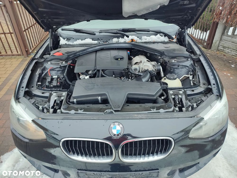 BMW Seria 1 114i Sport Line - 16