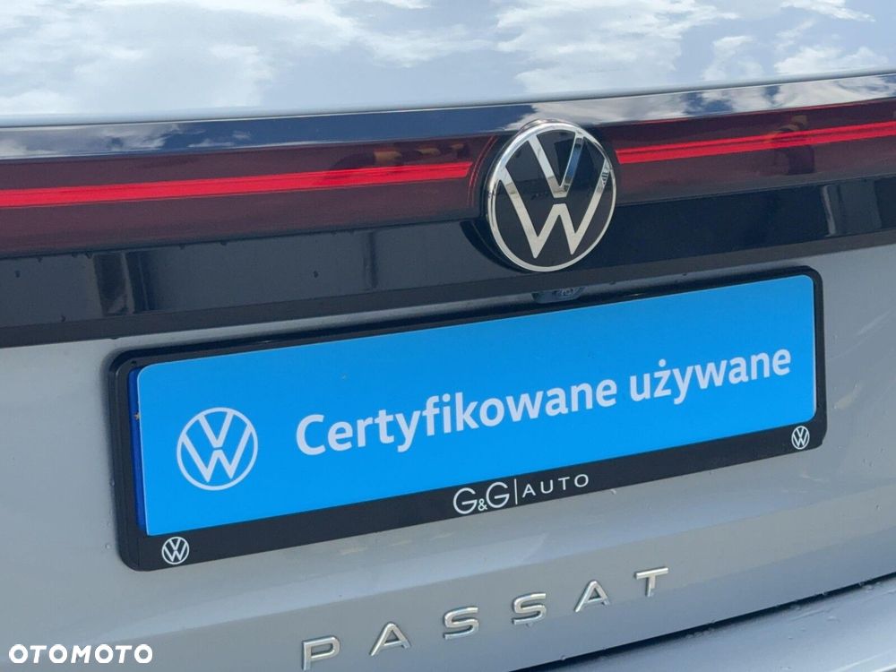 Volkswagen Passat Variant - 13