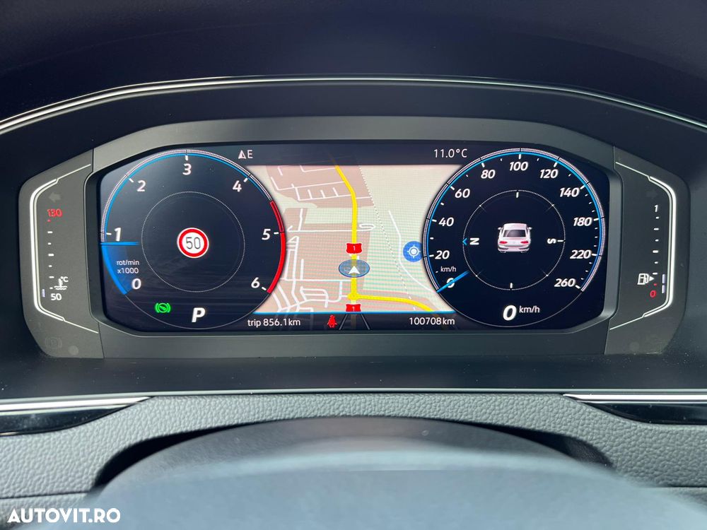 Volkswagen Passat 2.0 TDI DSG Comfortline - 10