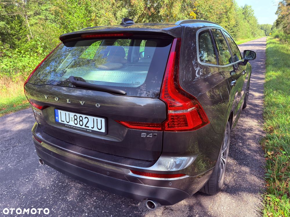 Volvo XC 60 B4 D AWD Momentum Pro - 6