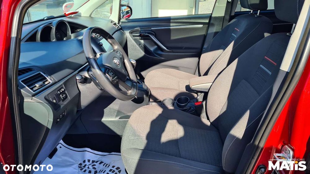 Toyota Verso - 16