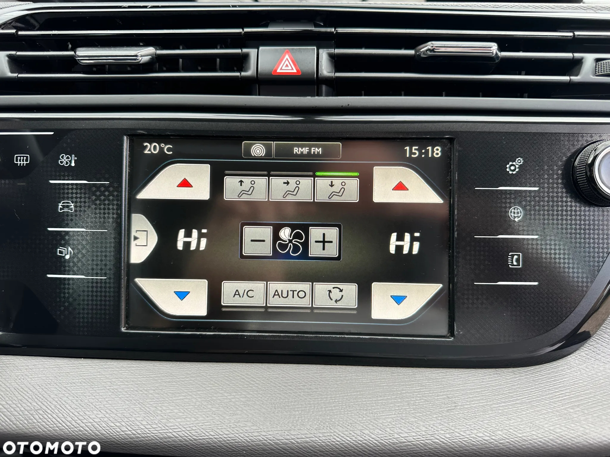 Citroën C4 Grand Picasso - 16