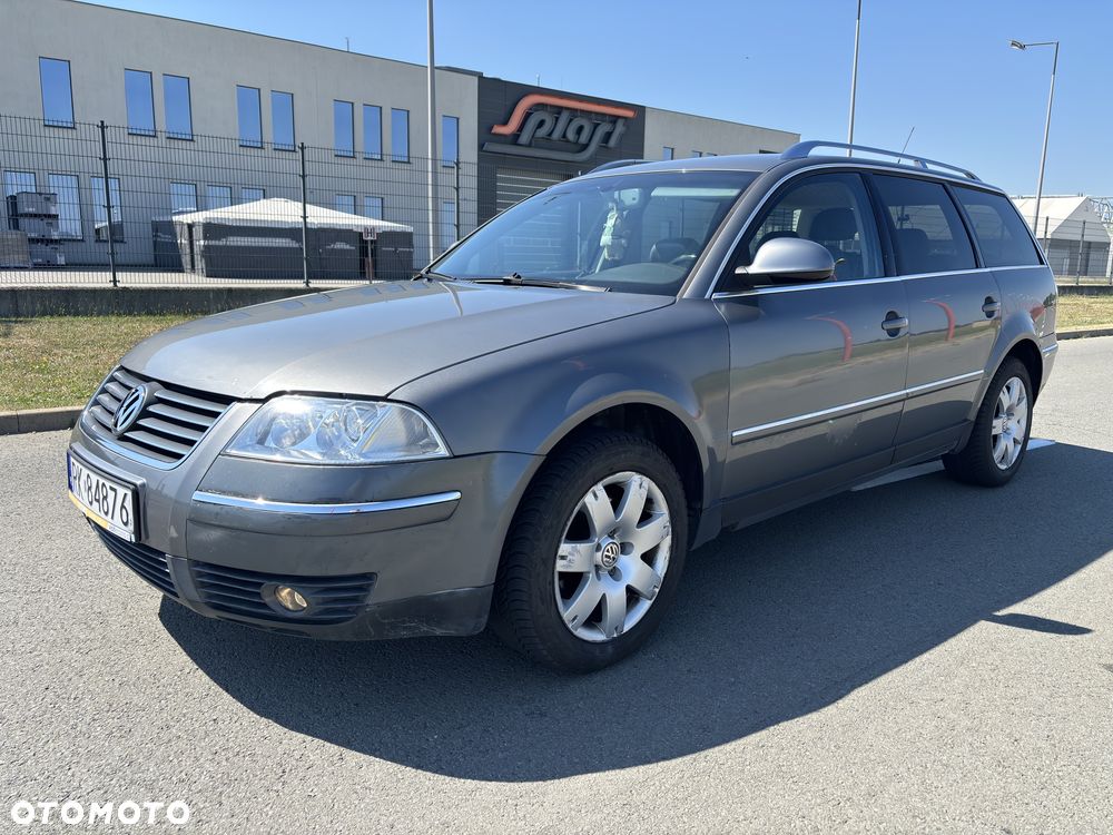 Volkswagen Passat - 2