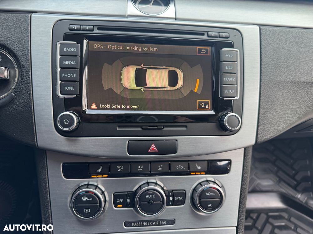 Volkswagen Passat CC 2.0 TDI BlueMotion Technology DSG - 21