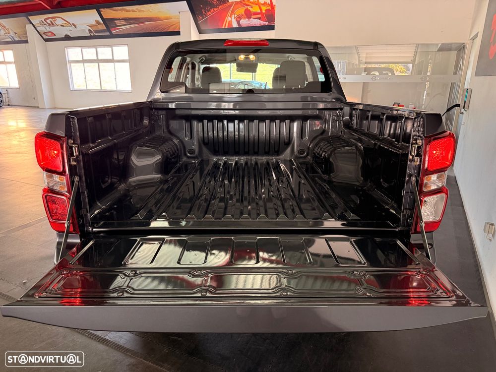 Isuzu D-Max - 15