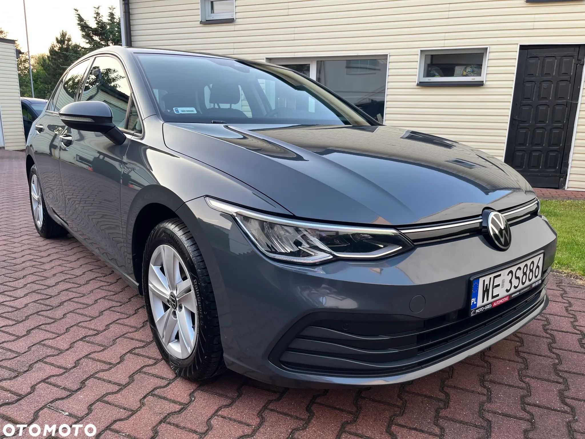 Volkswagen Golf VIII 1.5 TSI EVO Life - 1