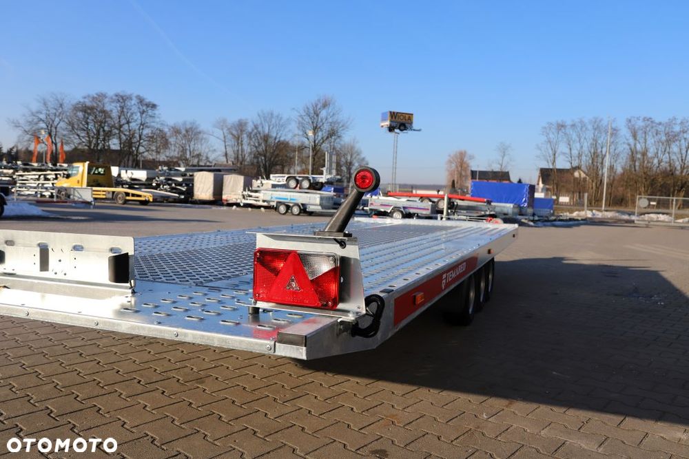 TEMARED /MARTZ CARKEEPER 5820/3 3,5T 580x207cm, Uchylna hydraulicznie , Wypełnienie blachą alu, 3 osie, DMC 3500kg ,koła 10C - 8