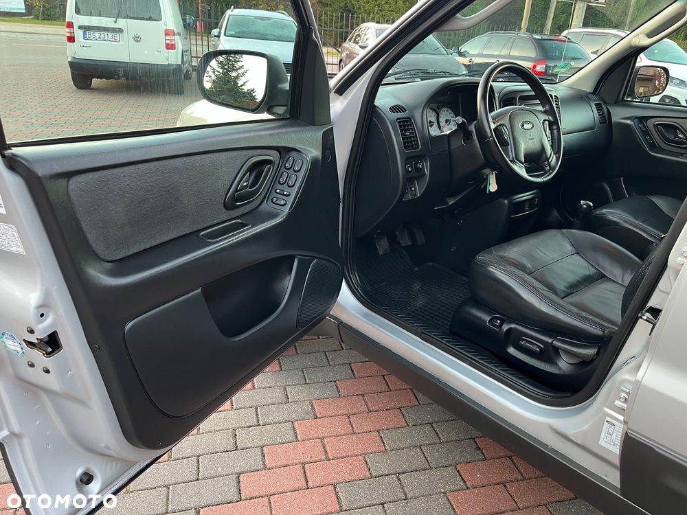 Ford Maverick 2.0 - 7