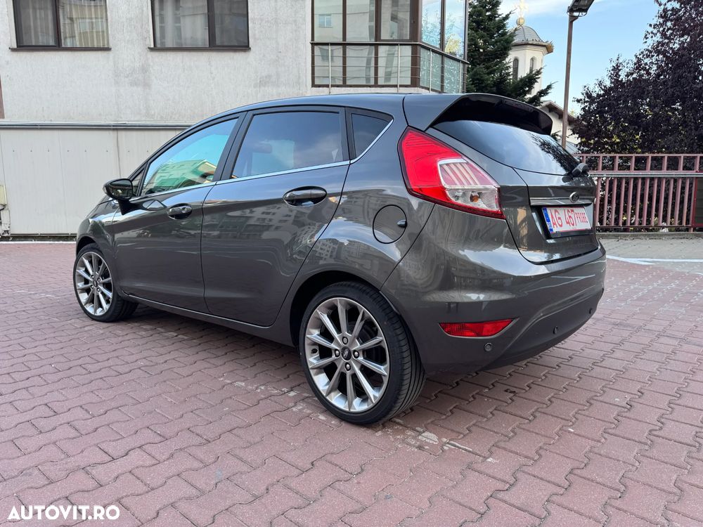 Ford Fiesta 1.0 EcoBoost Start-Stop Titanium - 35