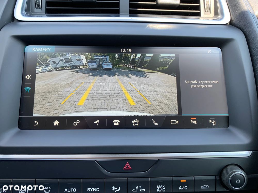 Jaguar E-Pace 2.0 i4D AWD S - 15