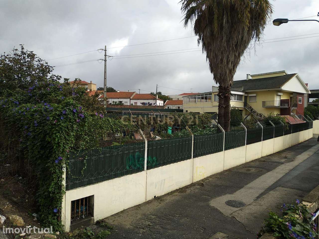 Moradia T4+1 isolada em Pirescoxe, Santa Iria de Azóia, com terreno e - Grande imagem: 2/36