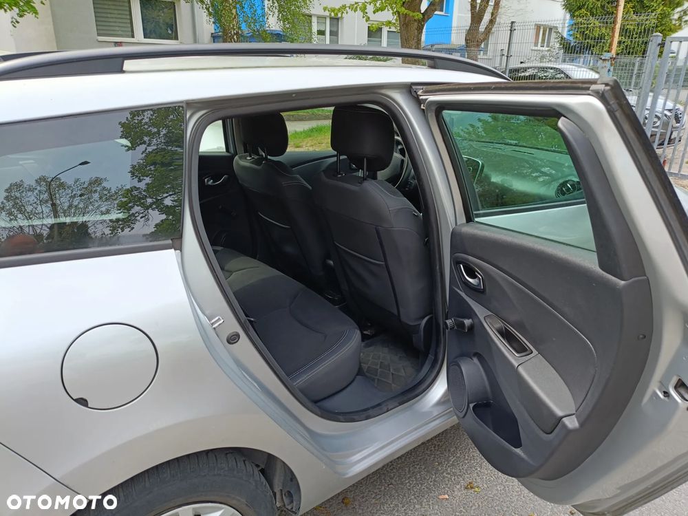 Renault Clio 1.2 16V Alize - 21