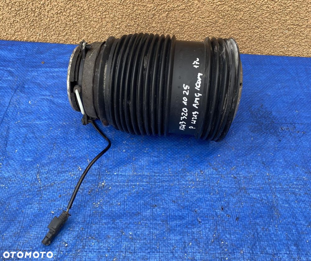 MERCEDES E W213 63 AMG A2133201025 PODUSZKA MIECH PRAWY TYŁ PRAWA TYLNA - 1