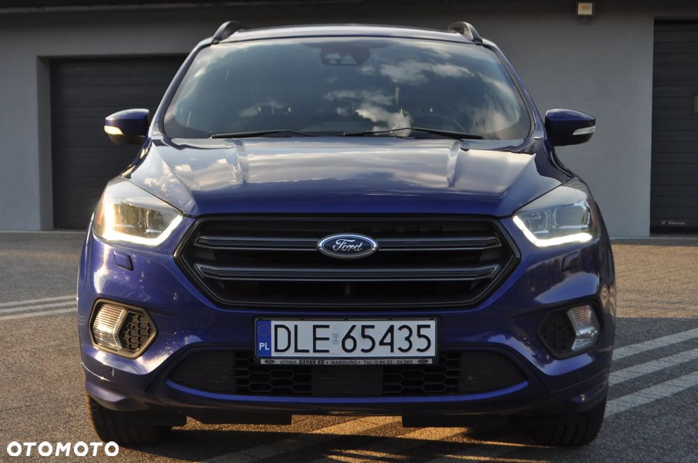 Ford Kuga 2.0 TDCi 4x4 ST-Line - 11
