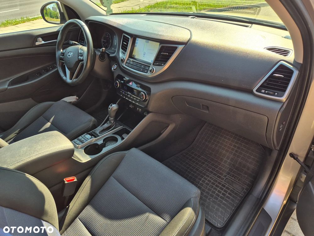 Hyundai Tucson 2.0 CRDI Premium 4WD - 15