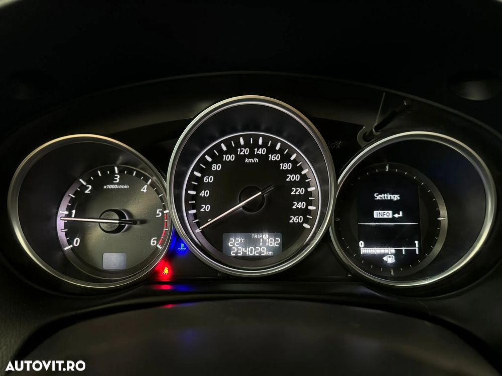 Mazda CX-5 2.2 SKYACTIV-D Center-Line - 18