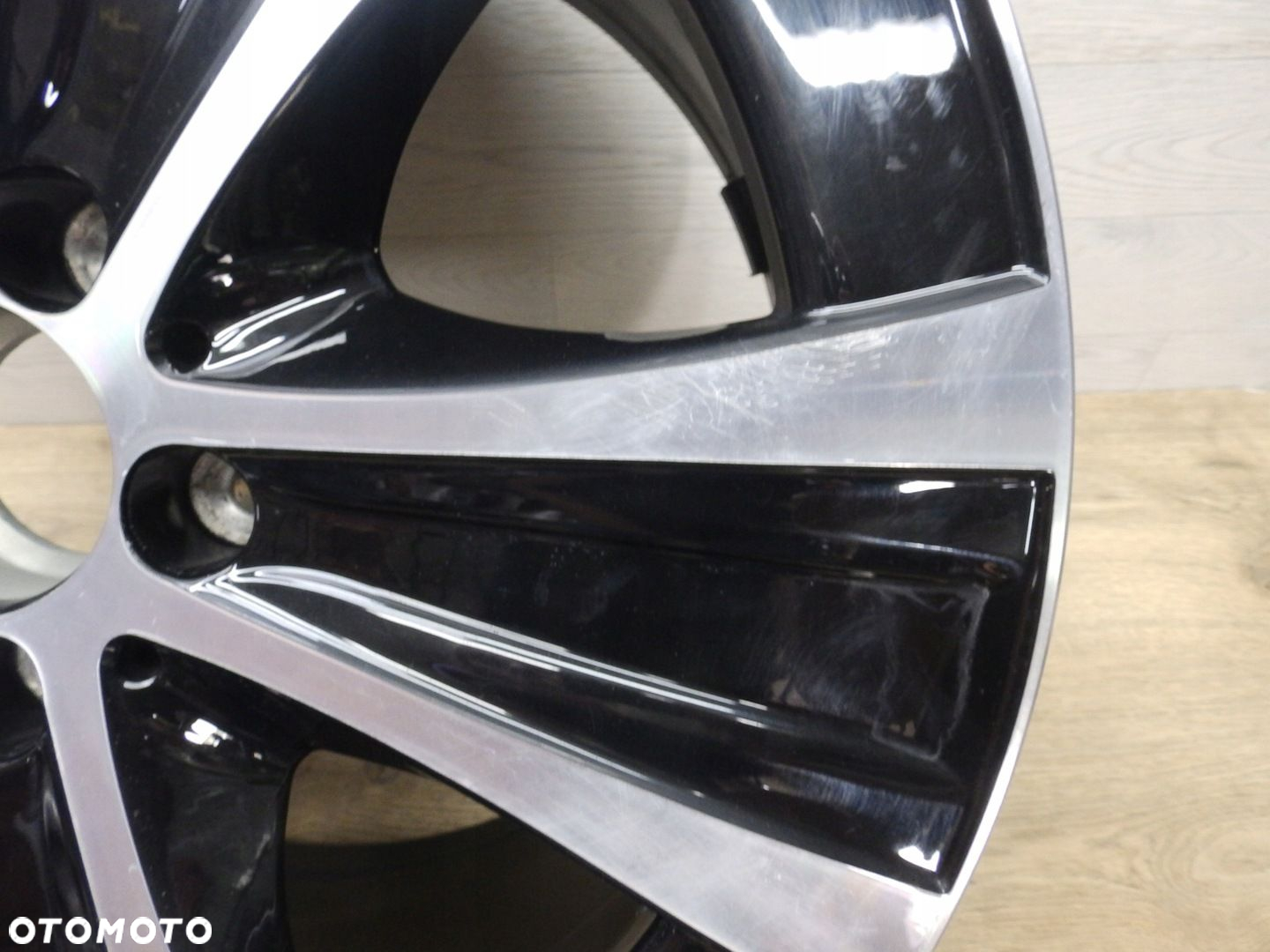 Felga Mercedes E-Klasa A213 9Jx18H2-N Et52.5 5x112 - 5