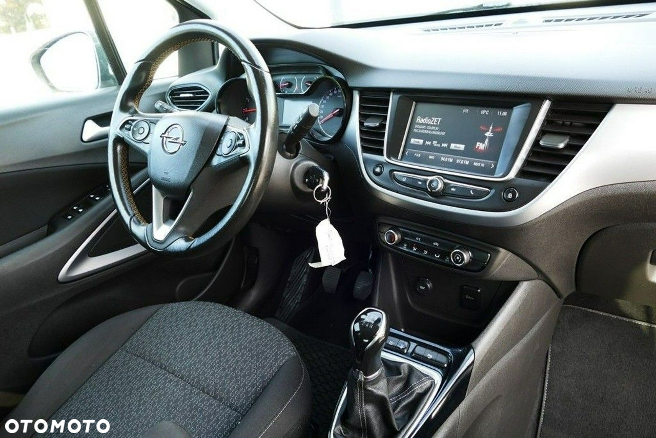 Opel Crossland X - 26