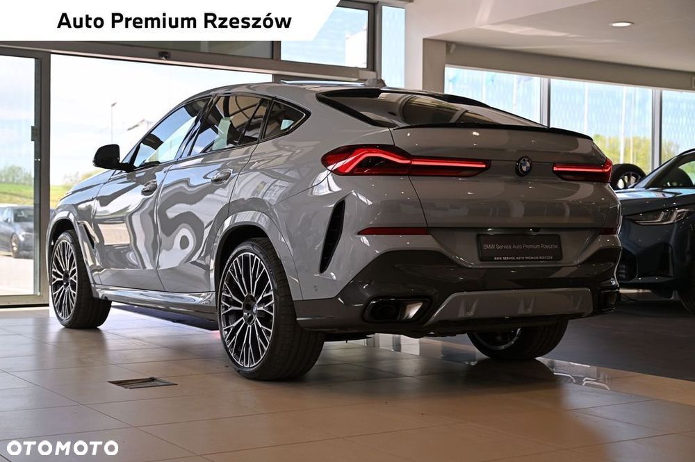 BMW X6 - 21