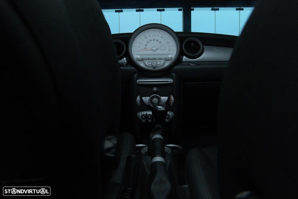MINI 3 Portas Cooper - 9
