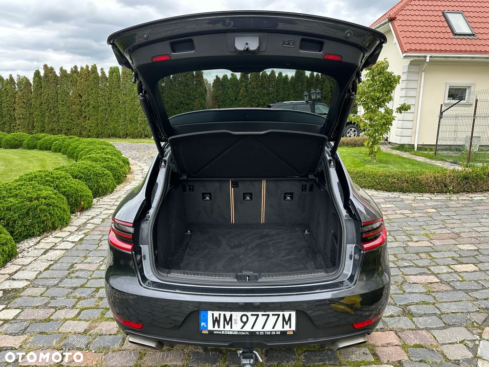 Porsche Macan Standard - 4
