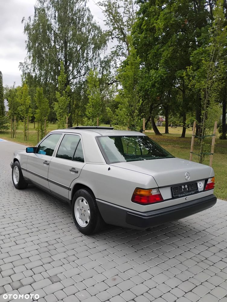 Mercedes-Benz W124 (1984-1993) - 5