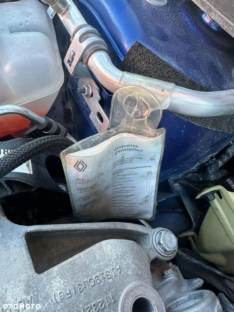 Renault Megane Grandtour TCe 140 GPF GT LINE - 13