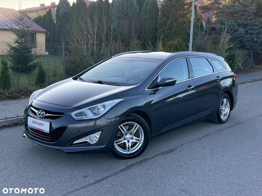 Hyundai i40 1.7 CRDi Comfort + - 19