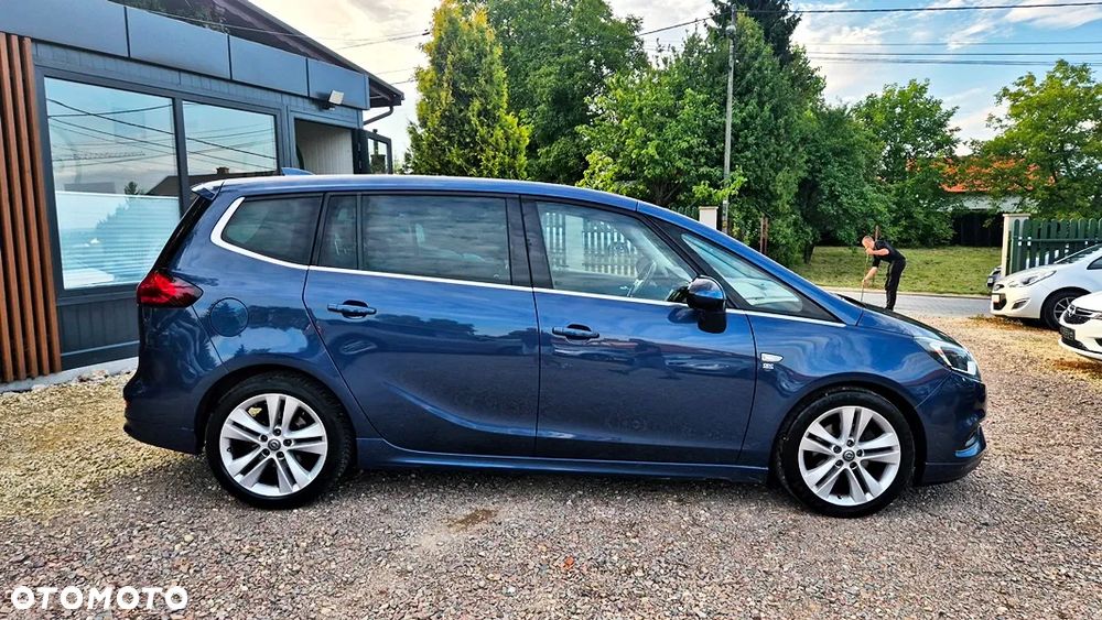 Opel Zafira 1.4 T Cosmo - 9