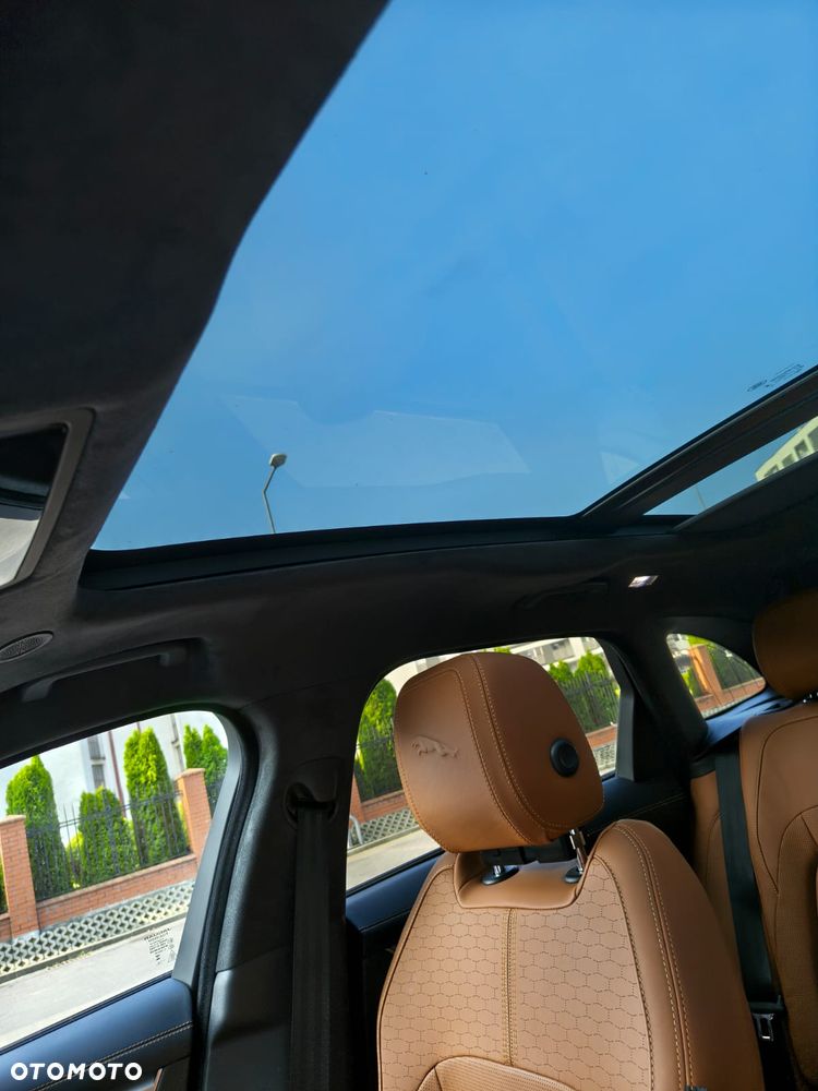 Jaguar F-Pace - 18