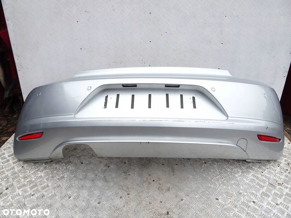 zderzak tył vw scirocco z odc la7w - 1