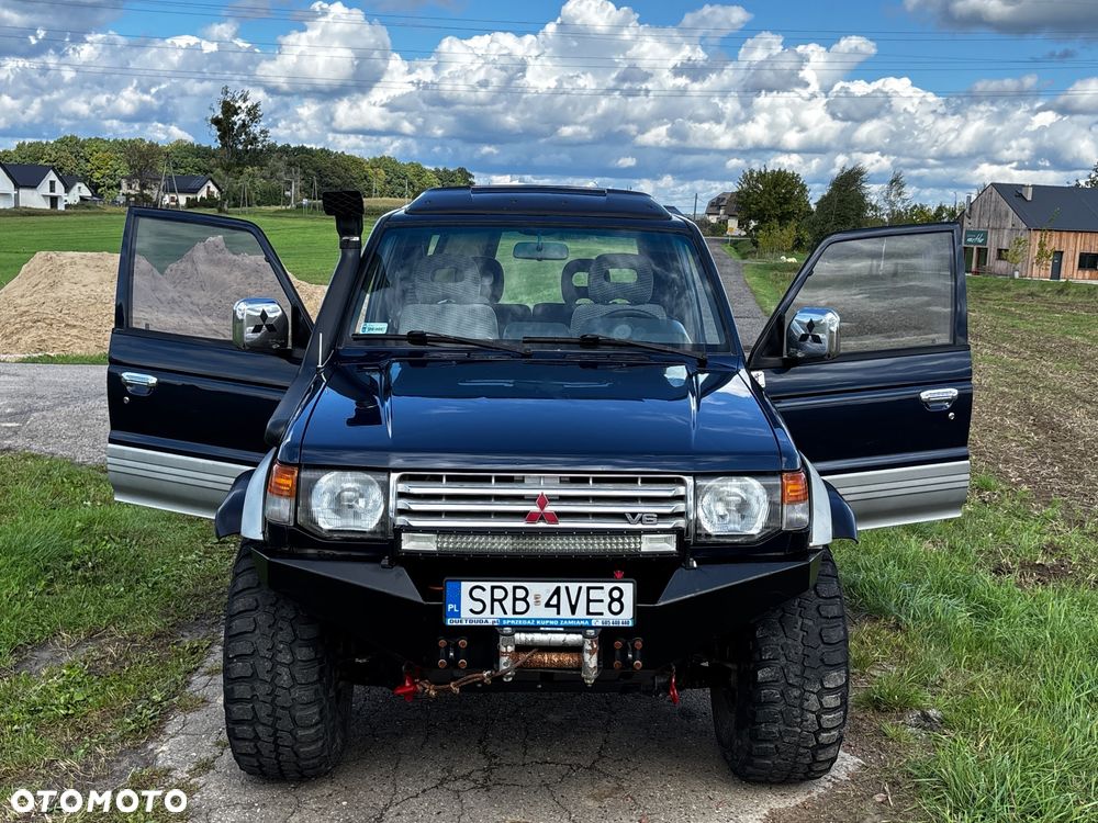 Mitsubishi Pajero 3.0 GLS - 10