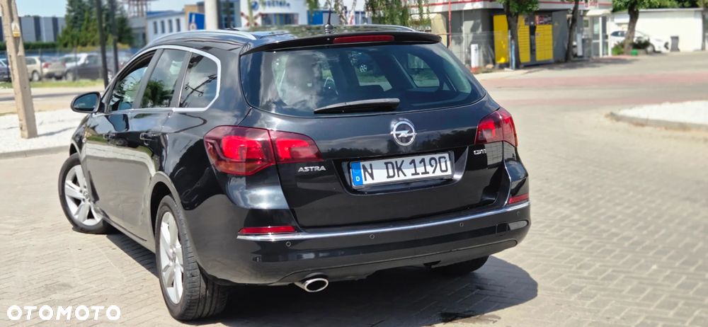 Opel Astra - 11