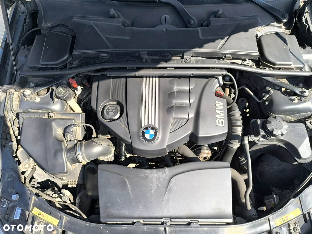 BMW Seria 3 320d DPF - 5