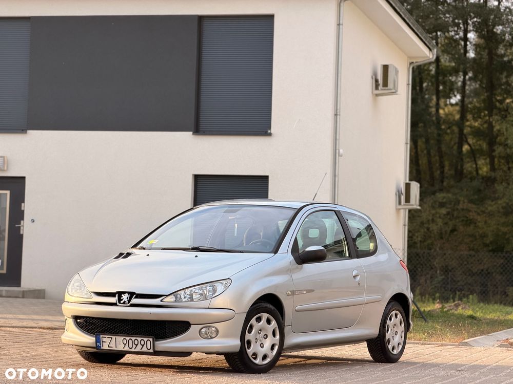 Peugeot 206 - 10