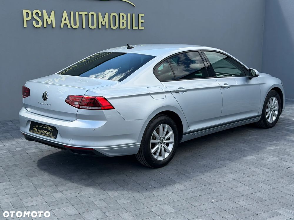 Volkswagen Passat 2.0 TDI EVO Essence - 8