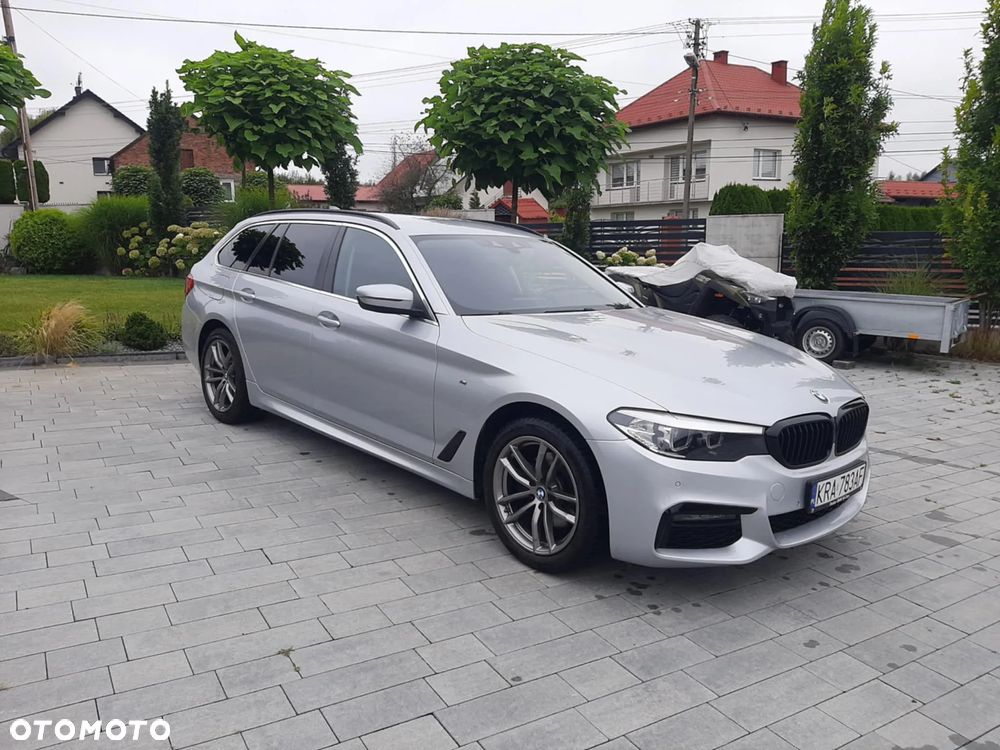 BMW Seria 5 520d Touring M Sport Edition - 2
