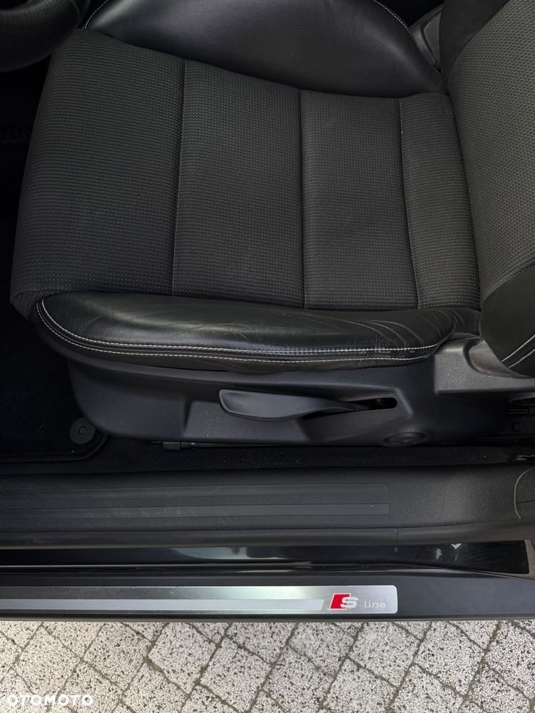 Audi A3 Sportback 2.0T FSI Ambiente - 15