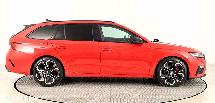 Skoda Octavia 2.0 TDI DSG 4X4 RS Plus - 8