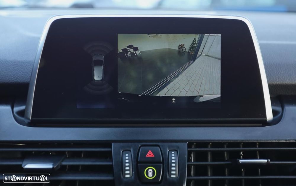 BMW 216 Active Tourer d Advantage Auto - 12