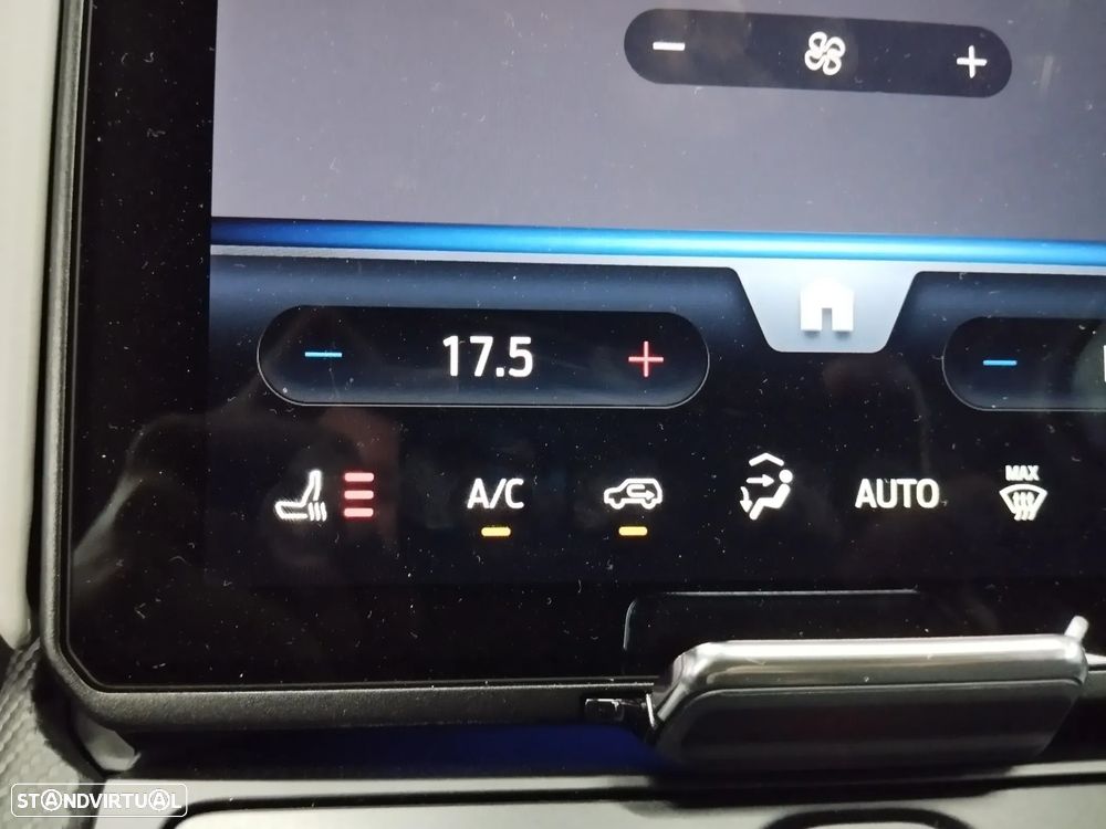 Ford Explorer 52 kWh Premium - 44