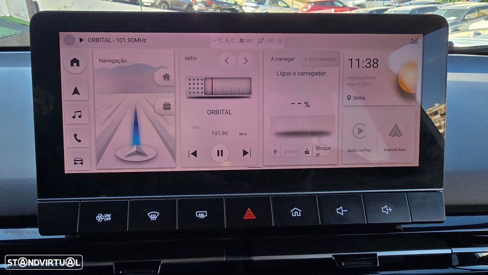 MG MG4 64 kWh Luxury - 35