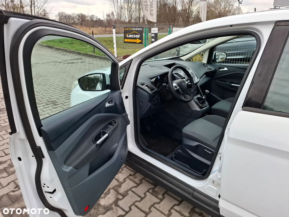 Ford C-MAX - 10