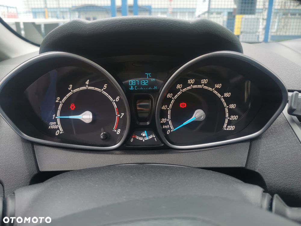 Ford Fiesta - 7
