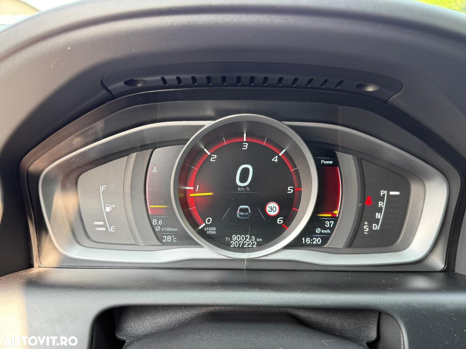 Volvo XC 60 - 16