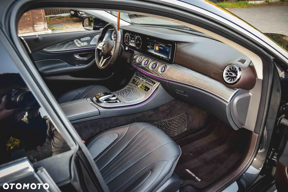 Mercedes-Benz CLS 400 d 4-Matic 9G-TRONIC - 24